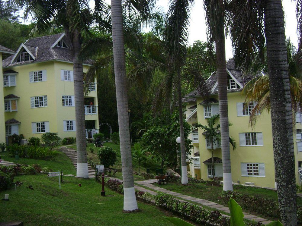 Condos At The Ridge Ocho Rios Exterior photo
