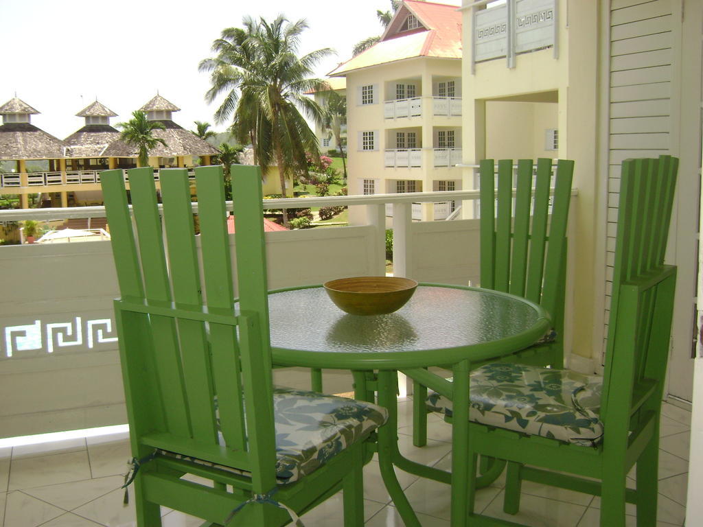 Condos At The Ridge Ocho Rios Exterior photo