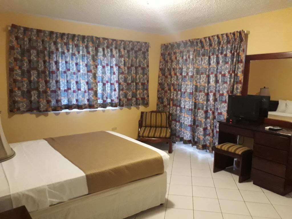 Condos At The Ridge Ocho Rios Room photo