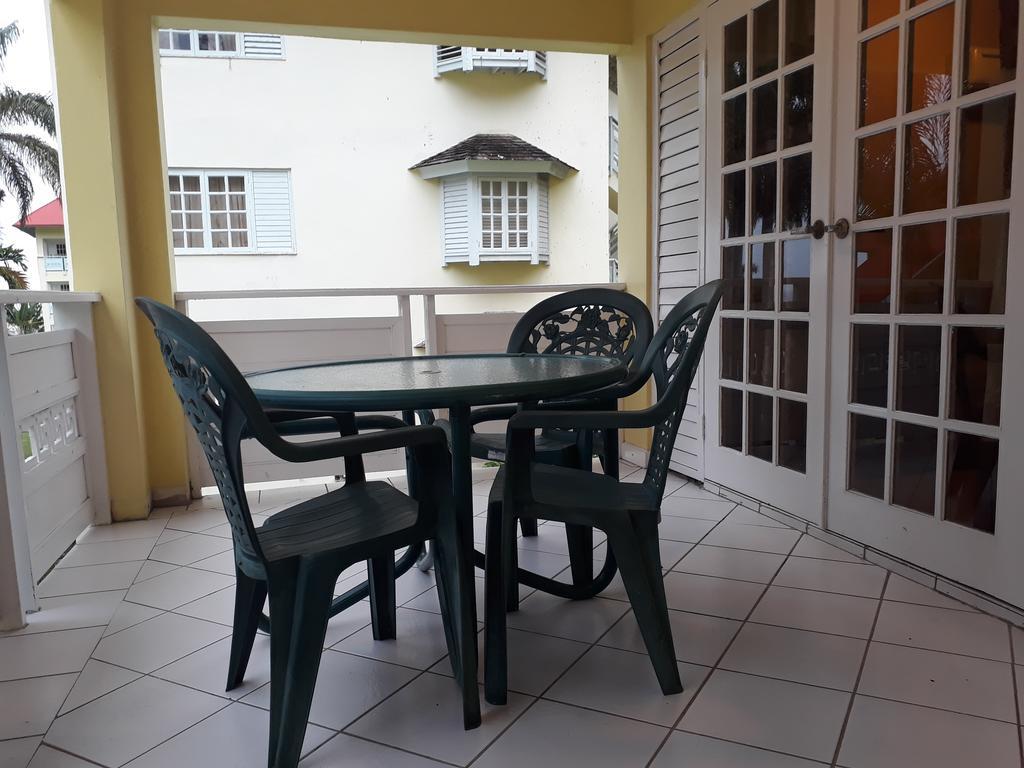 Condos At The Ridge Ocho Rios Room photo