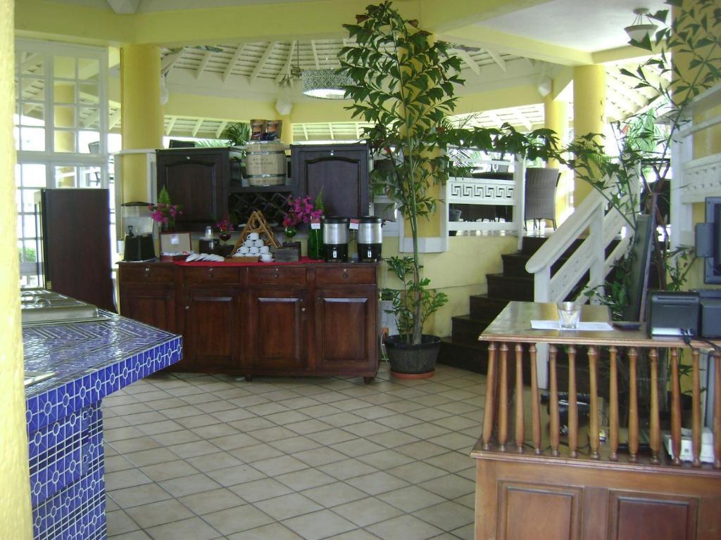 Condos At The Ridge Ocho Rios Exterior photo
