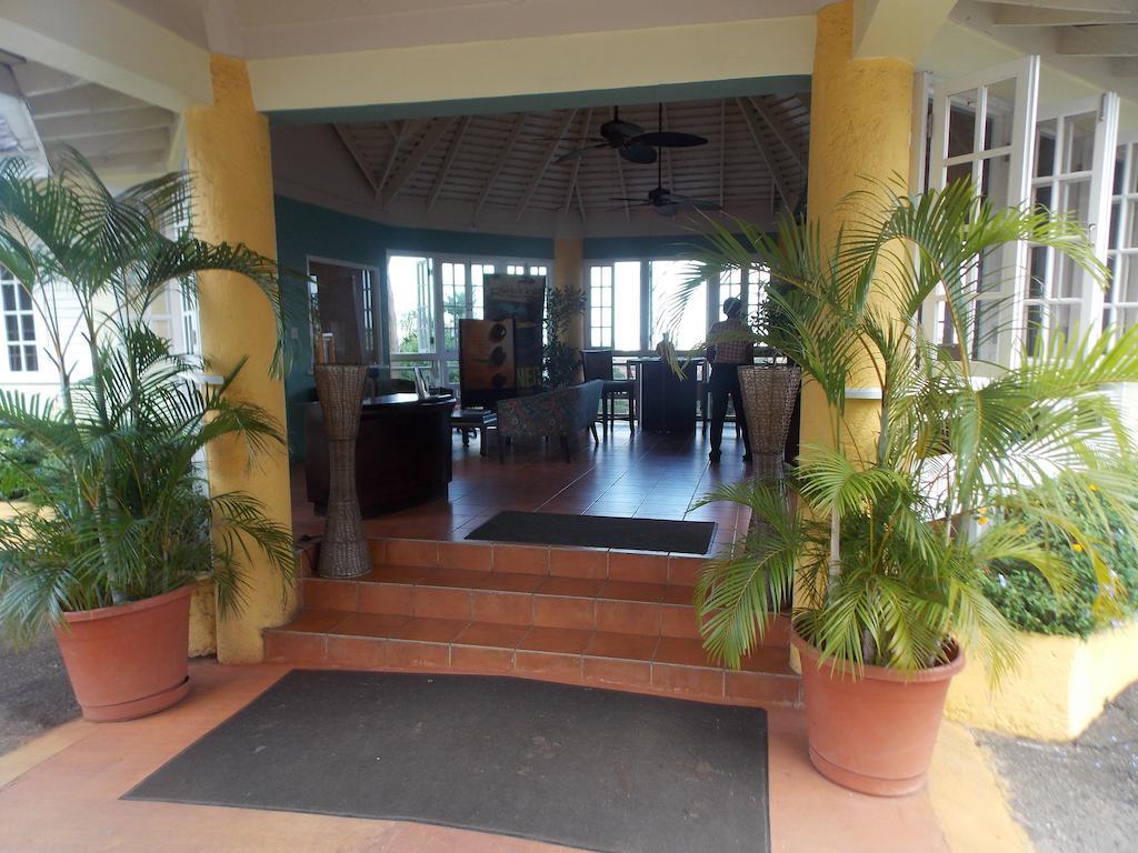 Condos At The Ridge Ocho Rios Exterior photo
